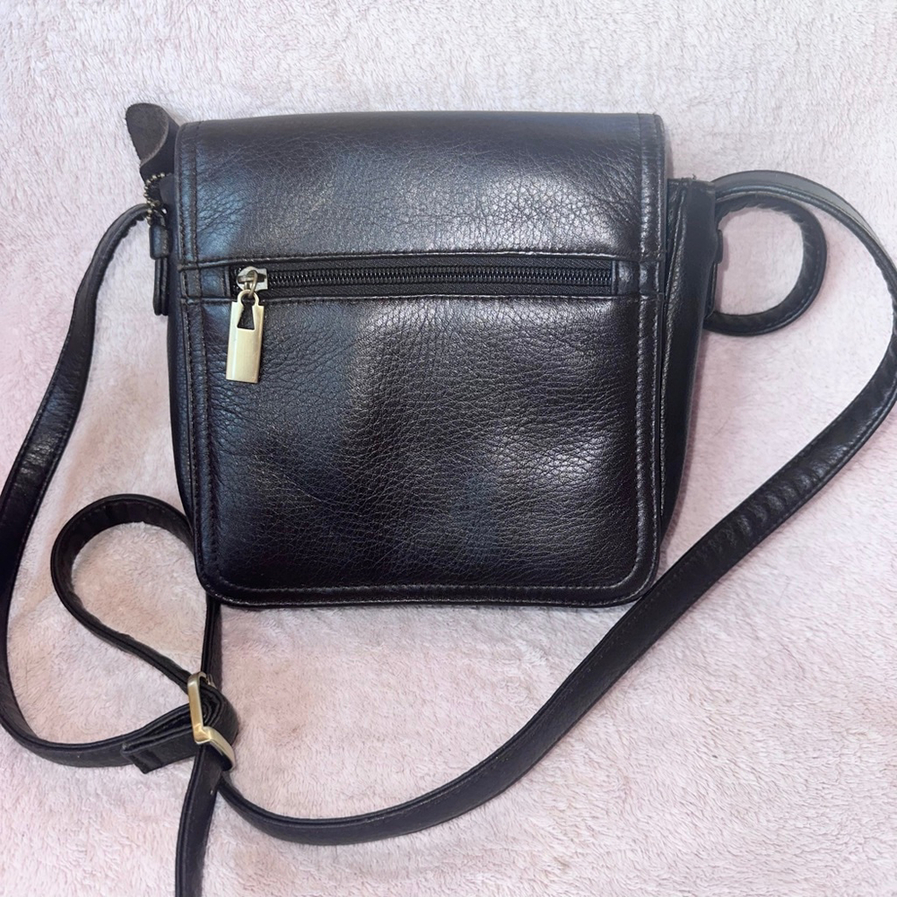 Vintage St John’s Bay Leather Crossbody Adjustable Strap Shoulder Purse Dk Brown